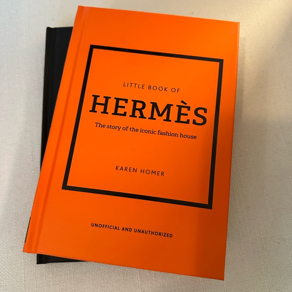 The Little Book of Hermes Coffee Table Book Story of the Iconic Fashion House - Picture 2 of 10